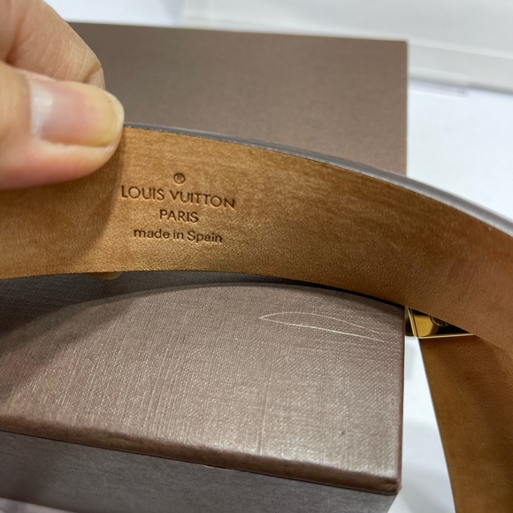 Louis Vuitton Belt in Monogram size 80/32. - Picture 4 of 12